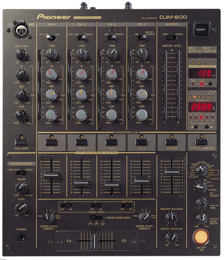 PIONEER DJM-600 DJ микш, 4 кан+2 мик, эфф.,сэмплер