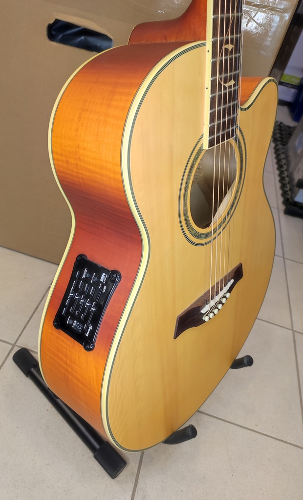 IBANEZ AEL40SE RLV гитара электроакустическая, цвет натуральный (резонантный лак), корпус волнистый