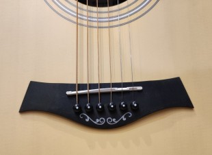 enya eag40 os1 nam трансакустическая гитара, дека ель, цвет натуральный, матовый, x2 os1, чехол фирм